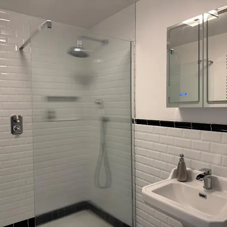 Le Caprice Garden, River And Chateau Dom wakacyjny