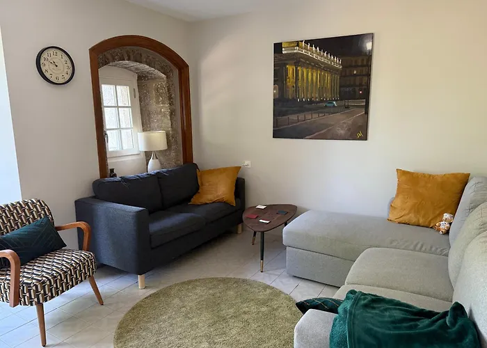 Le Caprice Garden, River And Chateau Holiday home Saint-Germain-de-Confolens