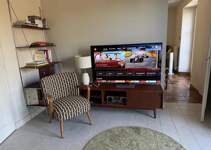 Holiday home Le Caprice Garden, River And Chateau *