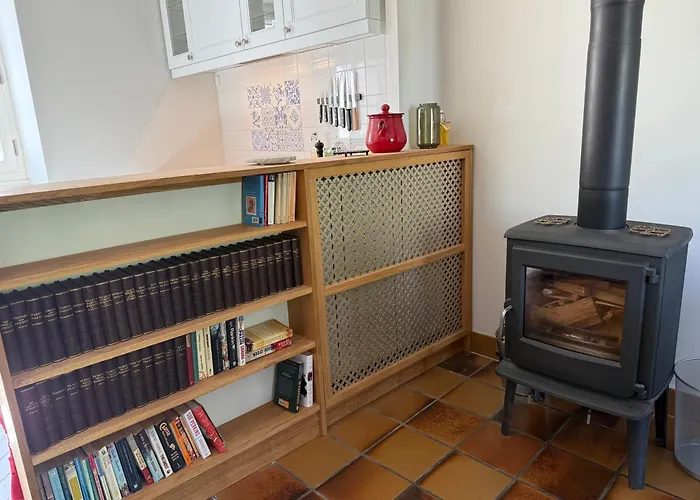 Le Caprice Garden, River And Chateau Holiday home *